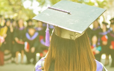 简单毕业祝福赠语汇总(精选60句)