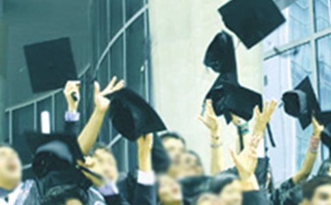 最新唯美毕业祝福贺语大全(通用70句)