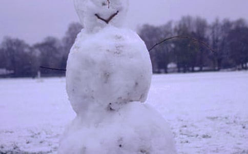 2024年简单的形容冬天的句子32条