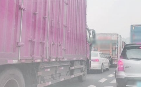 �³�����Ĭ˵˵