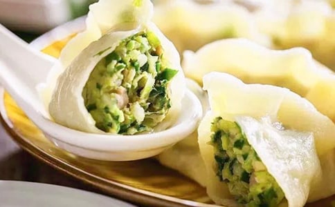 ���ڽ��ӵľ���