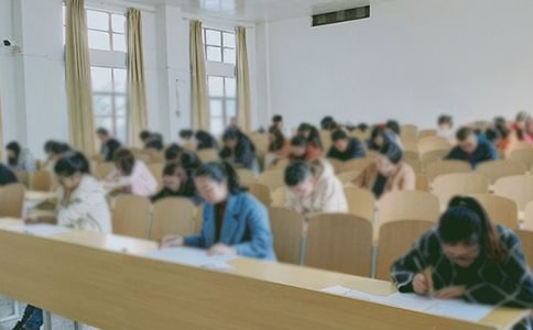 ���俼��˳��ף�����Ի��ܣ���ѡ60�䣩