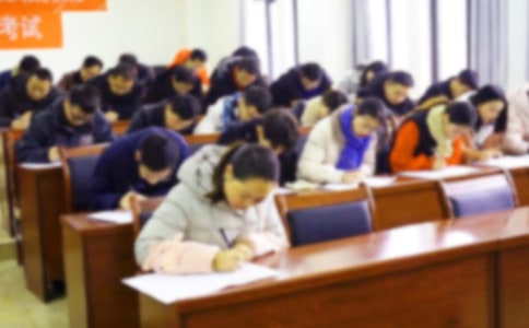 ����˳��ף�������ѡ60�䣩