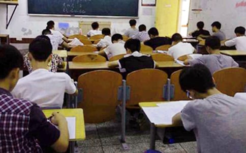 ����ף����ӱ����