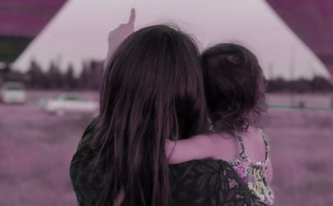 �±���Ů���ľ���