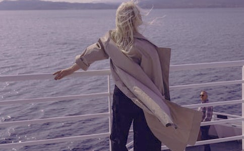 ΢��Ů�Ը���ǩ��