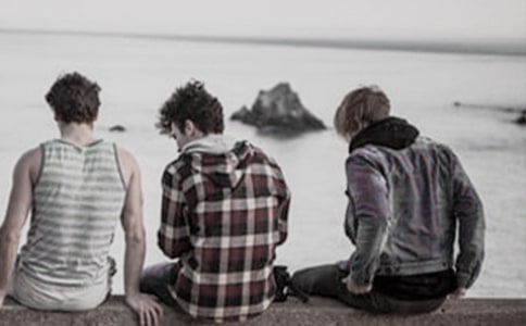 ��������־����