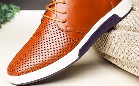 关于鞋子合不合适只有脚知道的说说句子