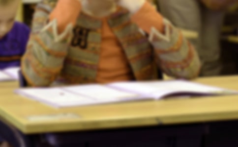 ��ѧ�ڼ���ѧ������־������