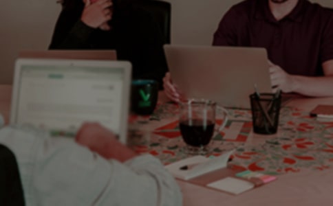 ����ְ����������־����