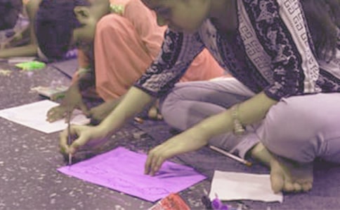 ������ѧ������־��¼30��