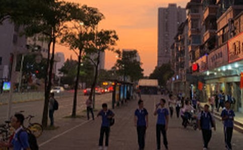 ���ر���2024����ѧ������־��¼�󼯺�58��