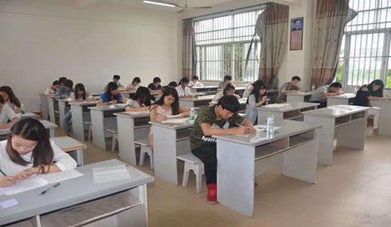 ���ڿ���˳��ף�����ͨ��30�䣩